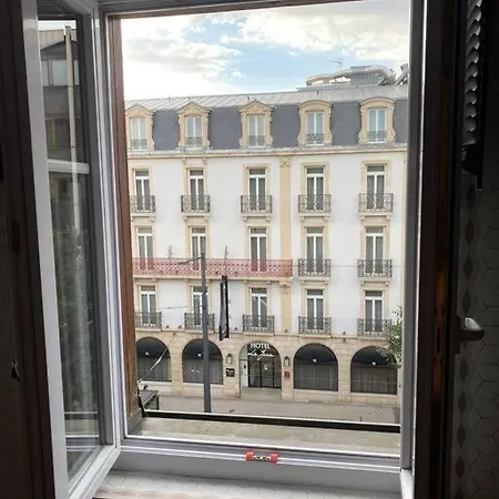 Foch Gare Apartman